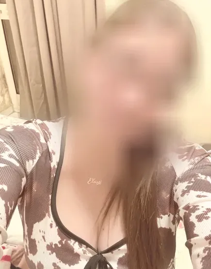 Barbara, 39