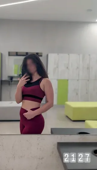 Carina, 28