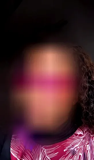 Emilia, 25