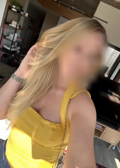 Ingrid, 37