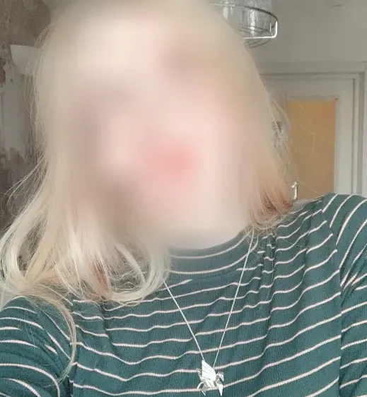 Patricia, 19