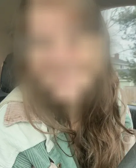 Sarah, 40