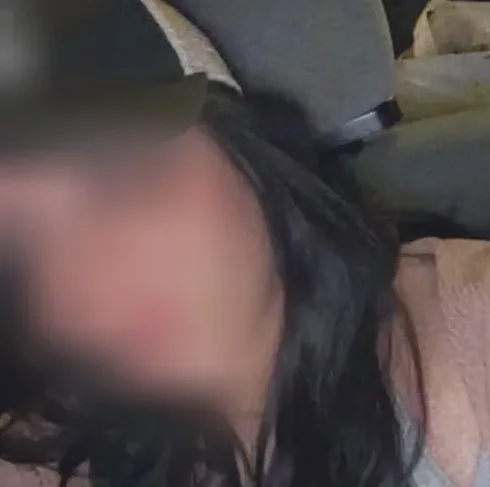 Selma, 23